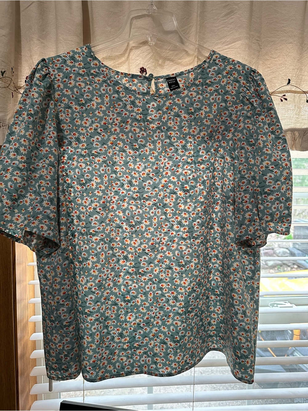 Floral Puff-Sleeve Blouse - Blue Daisy Print